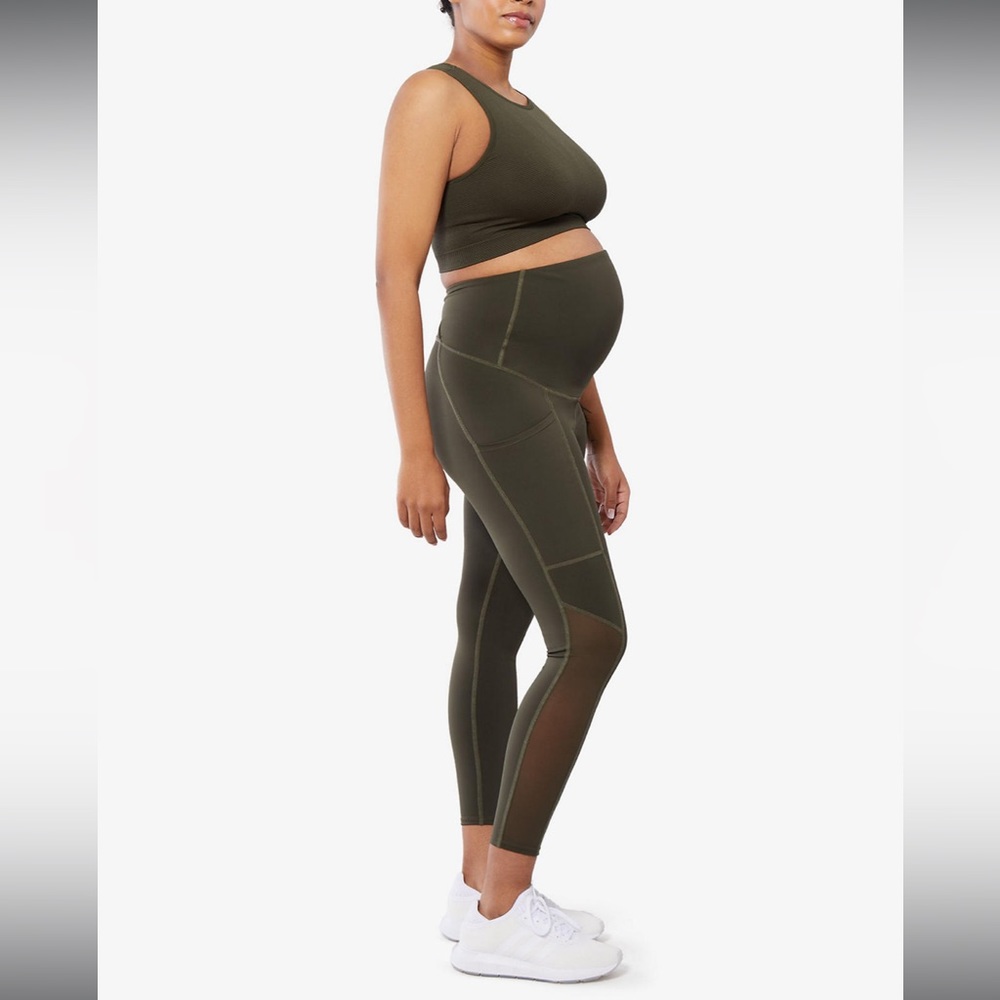 INGRID & ISABEL Maternity Leggings